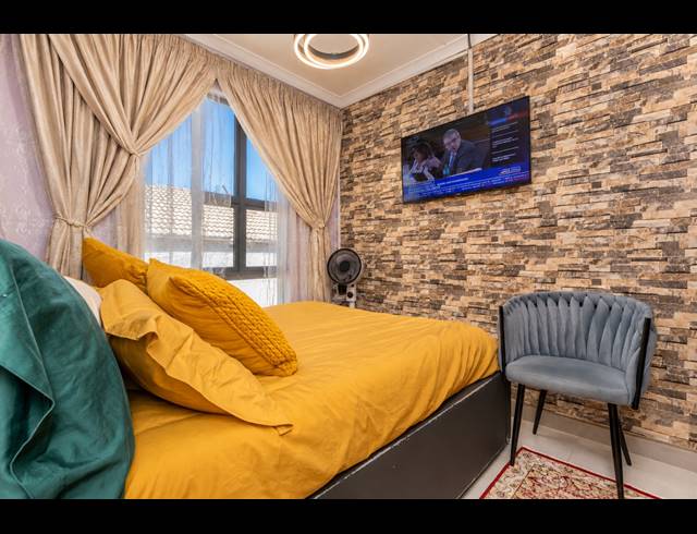 3 BEDROOM HOUSE FOR SALE IN RIVERSIDE VIEW